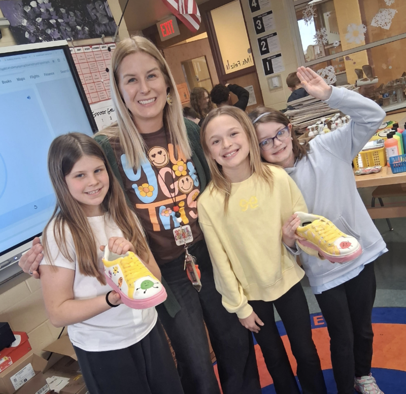 Mrs. Miller and LES students