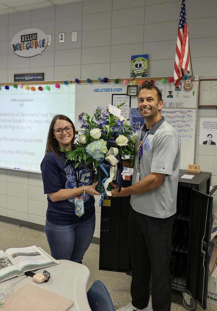 Hewitt as Teacher of the Year