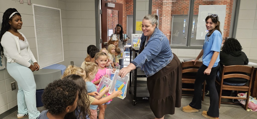 PreK Visit to Media Center
