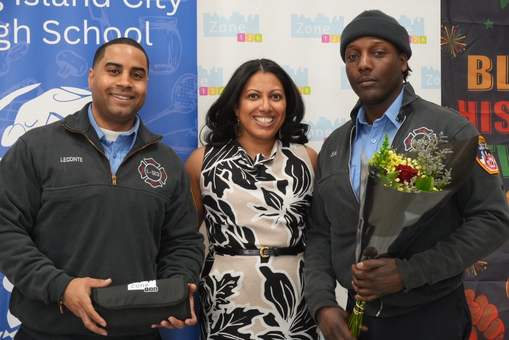 Students connected with inspiring professionals over great food during an engaging Black History Month Chat and Chew hosted by Zone 126.