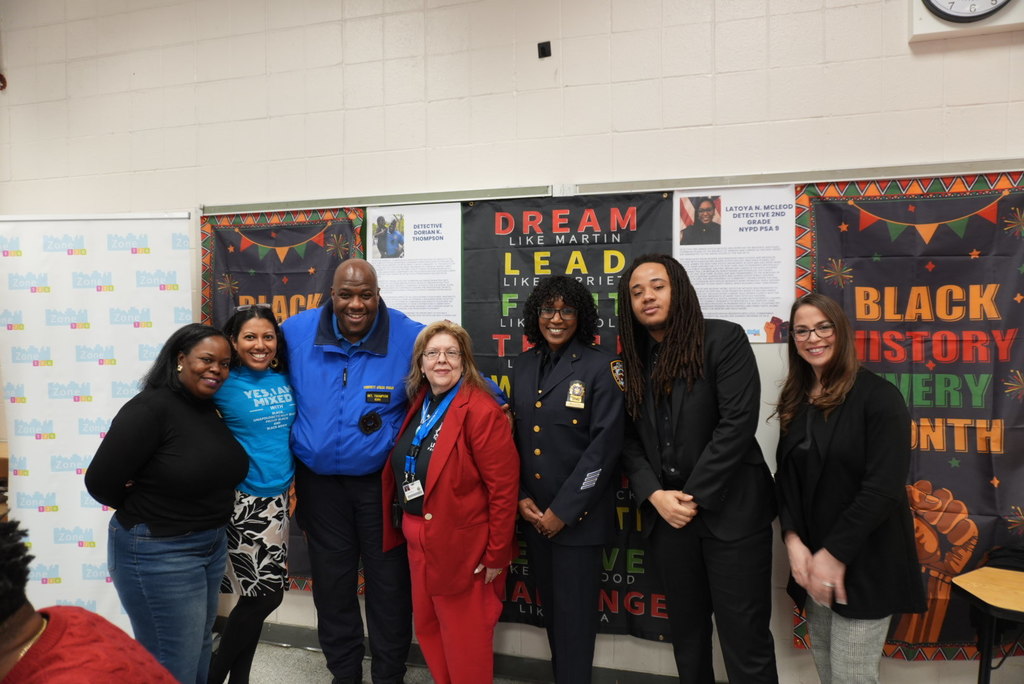 Students connected with inspiring professionals over great food during an engaging Black History Month Chat and Chew hosted by Zone 126.