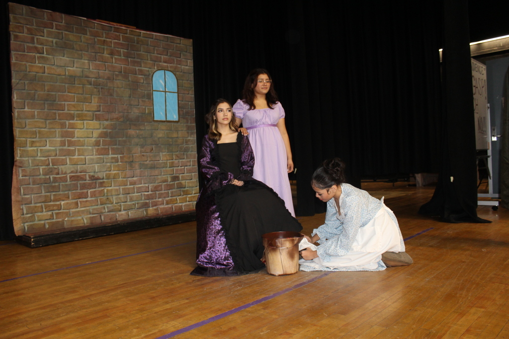 Students bring the magic of Into the Woods to LIC!