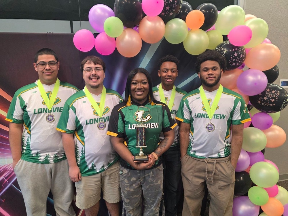 Esports team with medals of first place win