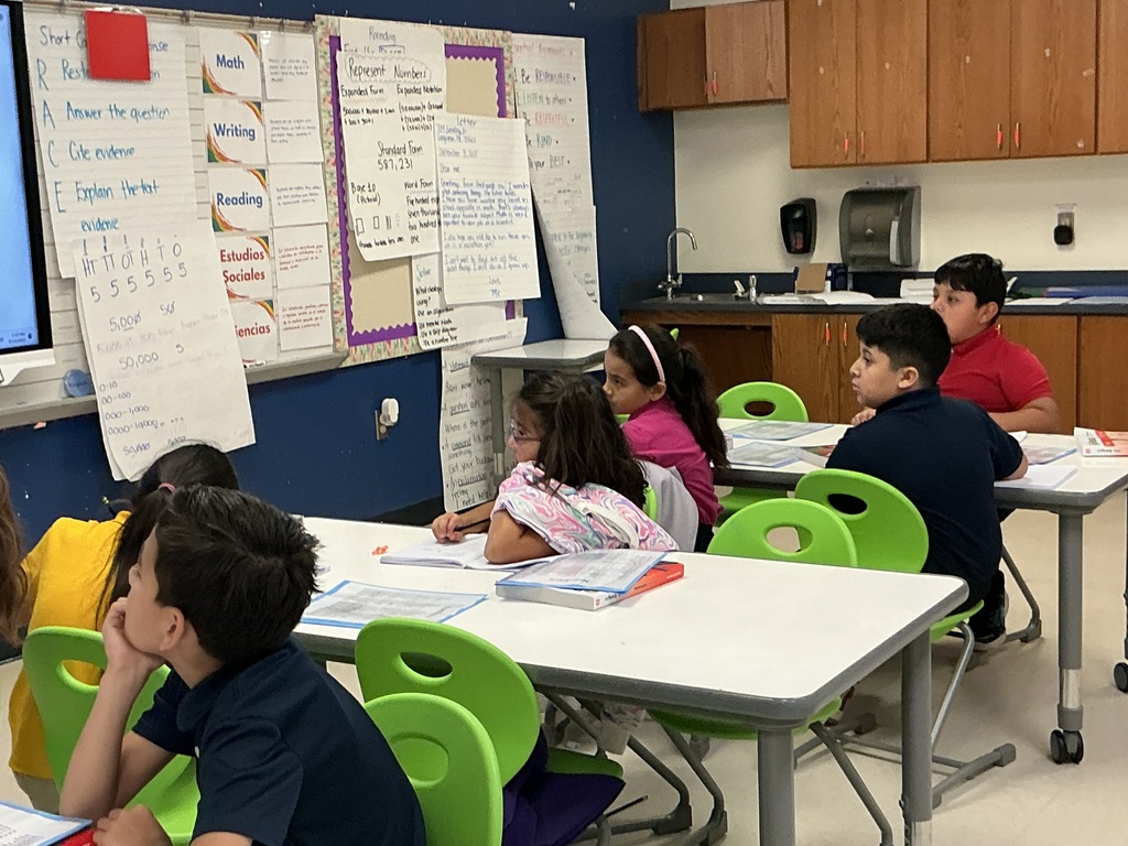 Check out our 3rd graders giving their best during math class today! #BOLDBears #BetterAtBramlettee #OnOurWayToAnA