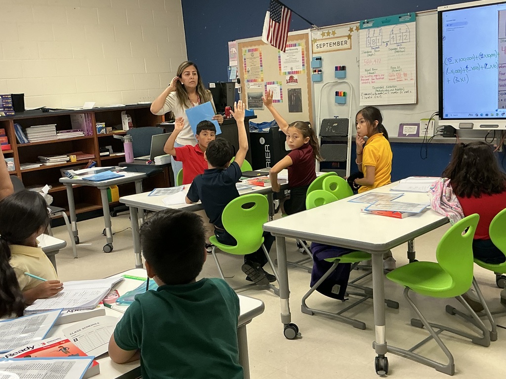 Check out our 3rd graders giving their best during math class today! #BOLDBears #BetterAtBramlettee #OnOurWayToAnA