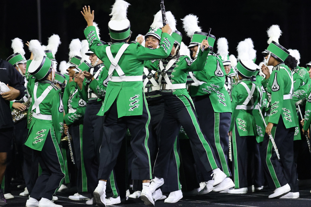 Lobo Band Members Celebrate