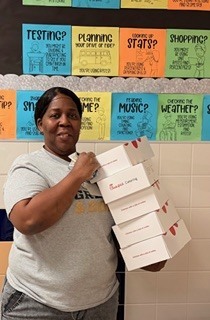 Cafeteria Lunch Boxes