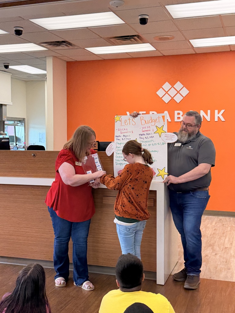 Ned E. Williams 5th Grade Students at Vera Bank Learning About Financial Literacy