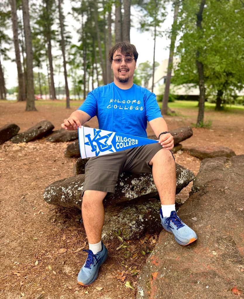 Z Rodgers plans to attend Kilgore College to study cybersecurity.