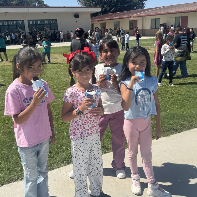 LBUSD MSE Perfect Attendance Reward of Ice Cream