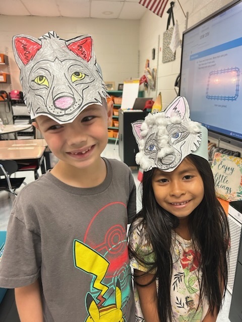 Wolf hat