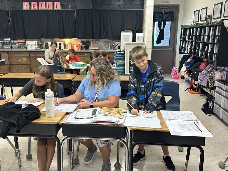 kids working
