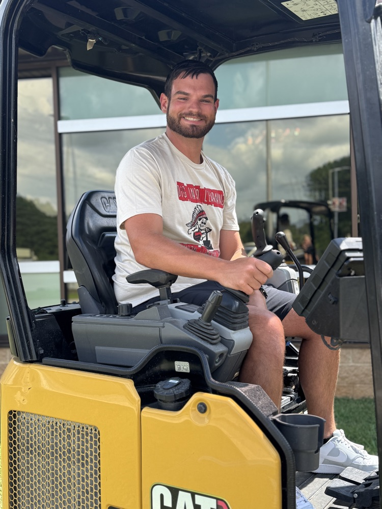 Happy Birthday Mr.Yearwood!