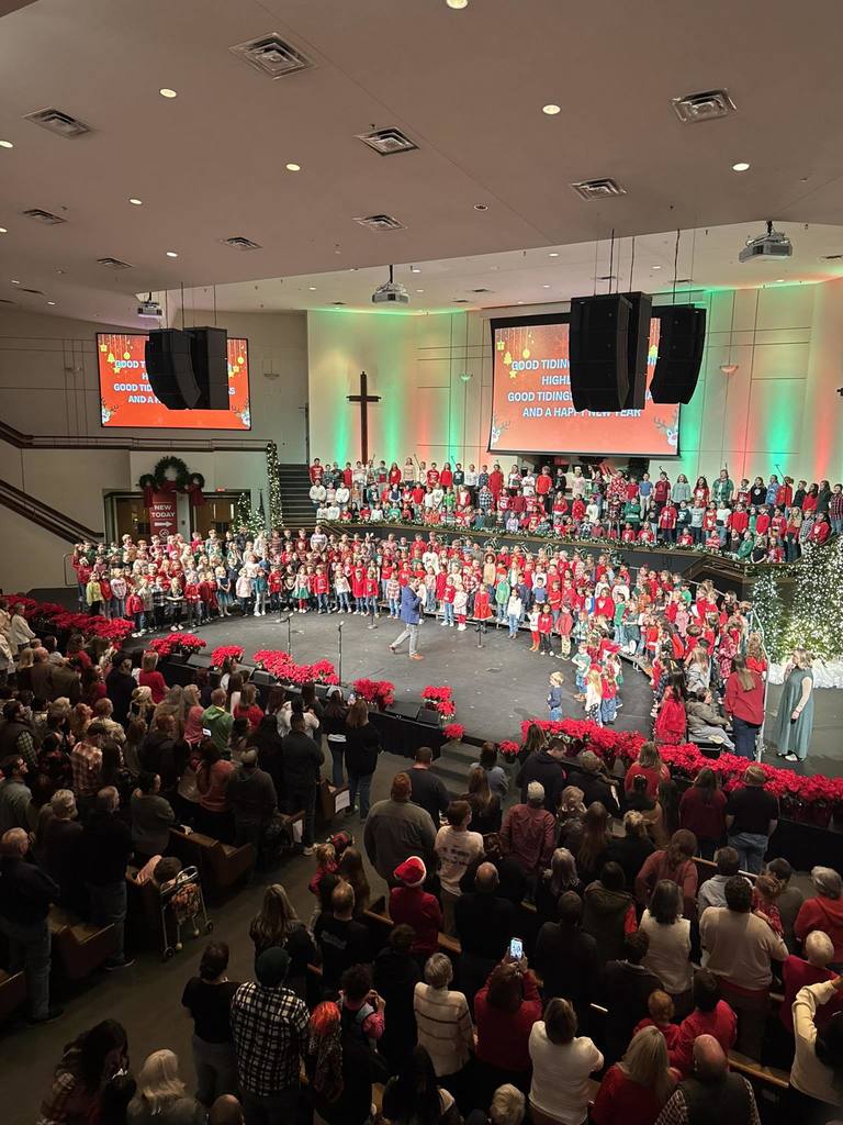 597753918_1452929220175319_5603986277022637806_n