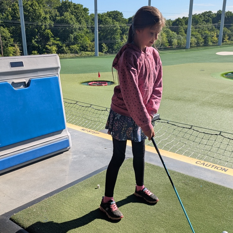 3rd grade top golf field trip 