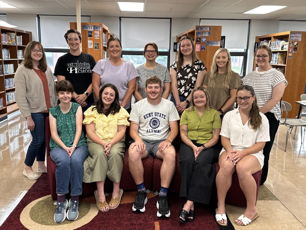 Group photo of the new team of teachers.