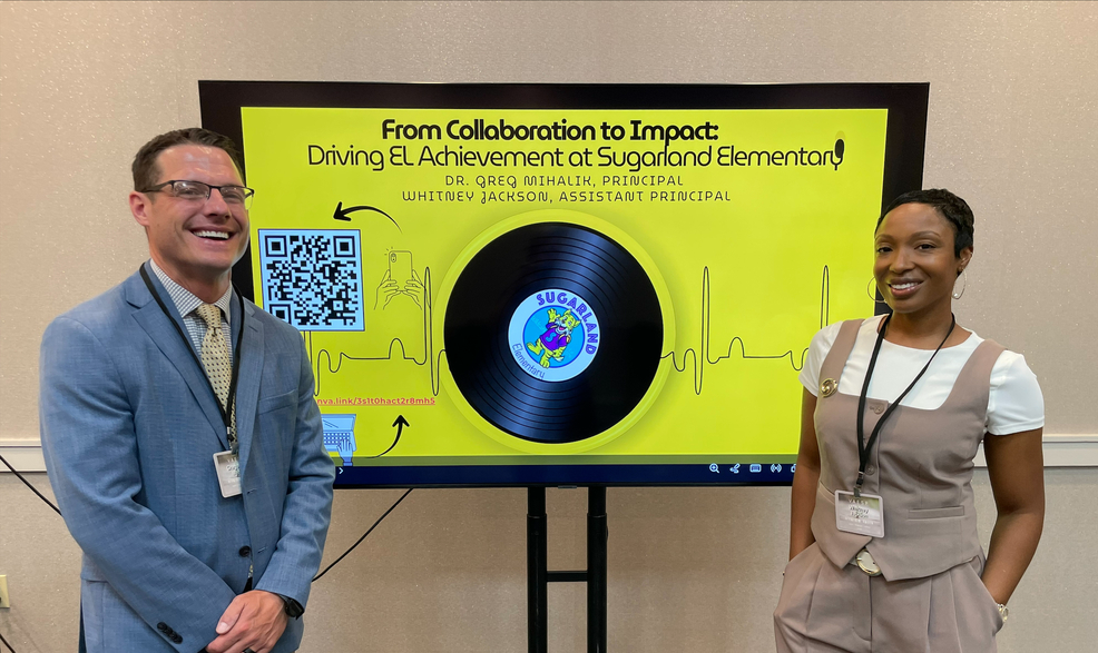 Dr. Mihalik and Mrs. Jackson at the VAESP Conference
