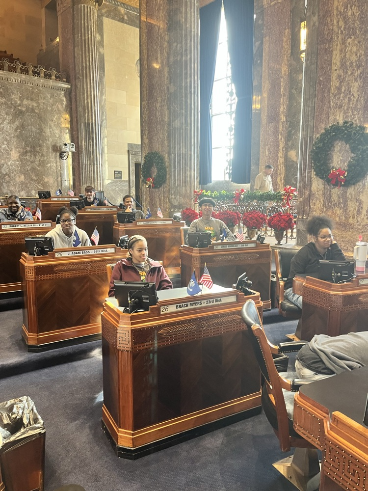 students smiling at the capitol