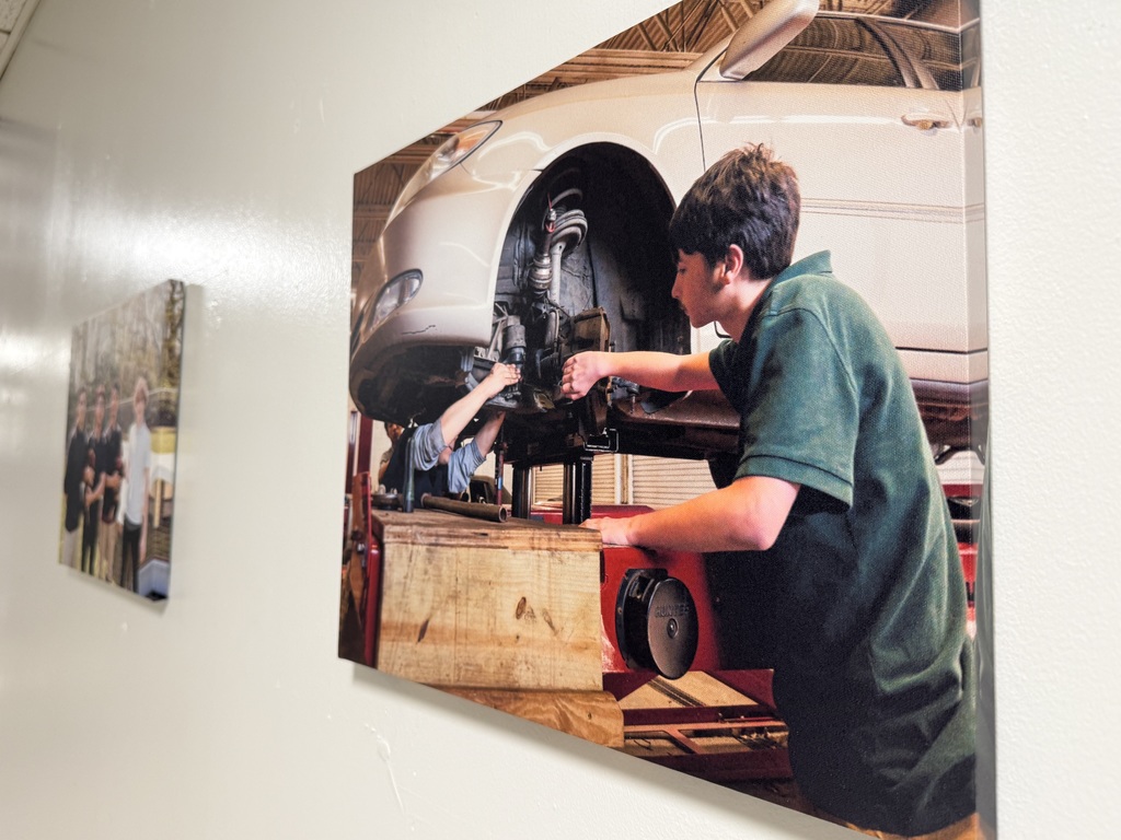 Canvas pictures in hallway