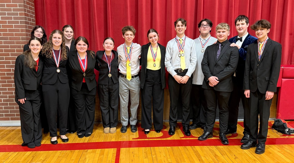 SECOND TIME’S THE CHARM. At the Bishop Neumann meet, the Lion’s second meet of the year, the team got an overall third place as they had multiple novice medal and multiple varsity members medal. At this meet, the winners include freshman Vivian Putnam in novice poetry, senior Jesse Reed in humorous prose, and the varsity OID.