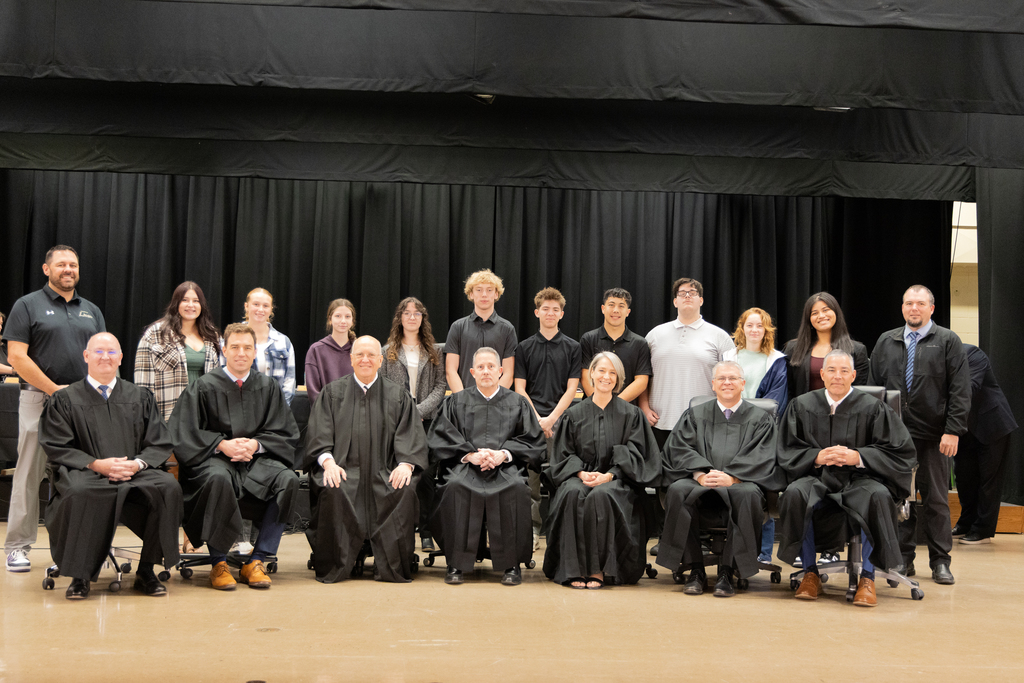 JRs and SRs with the Nebraska Supreme Court Justices. 