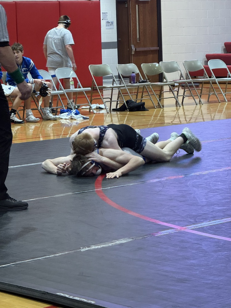 boys wrestling at Yutan