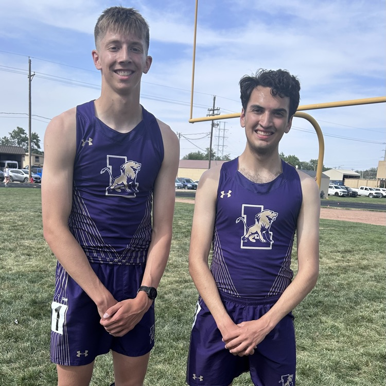 boys track