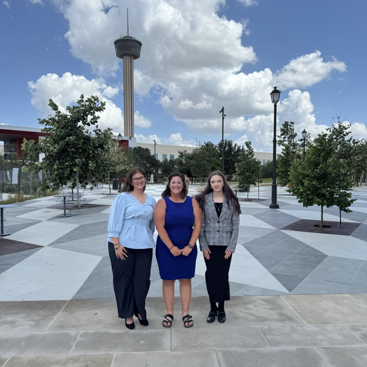 FBLA students and their teacher at nationals in San Antonio, Texas