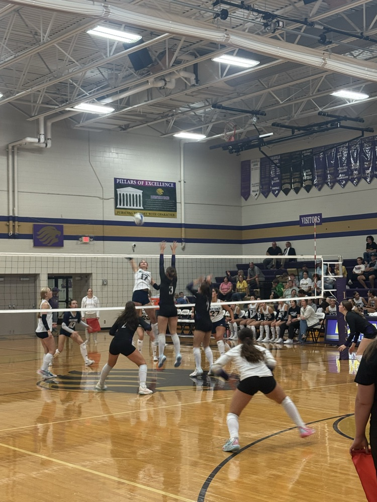 varsity volleyball over Raymond Central