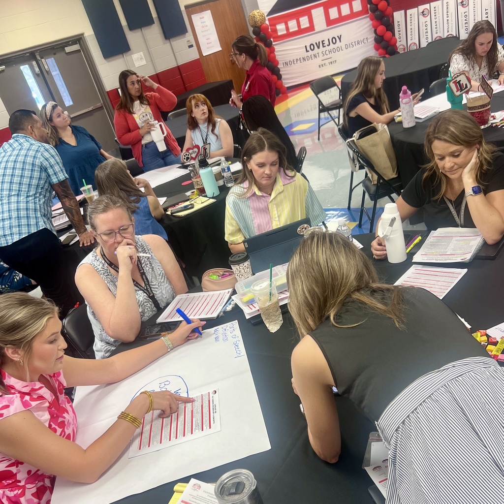 LISD Teachers working in groups at professional development