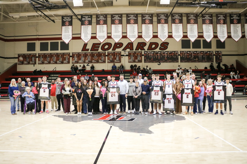 All family senior night photo