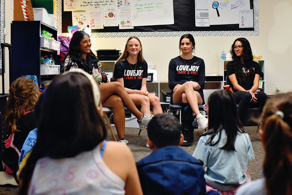 LHS Majestics, Golf, Track & Field, and Baseball programs visiting Puster Elementary for Reading with the Leopards