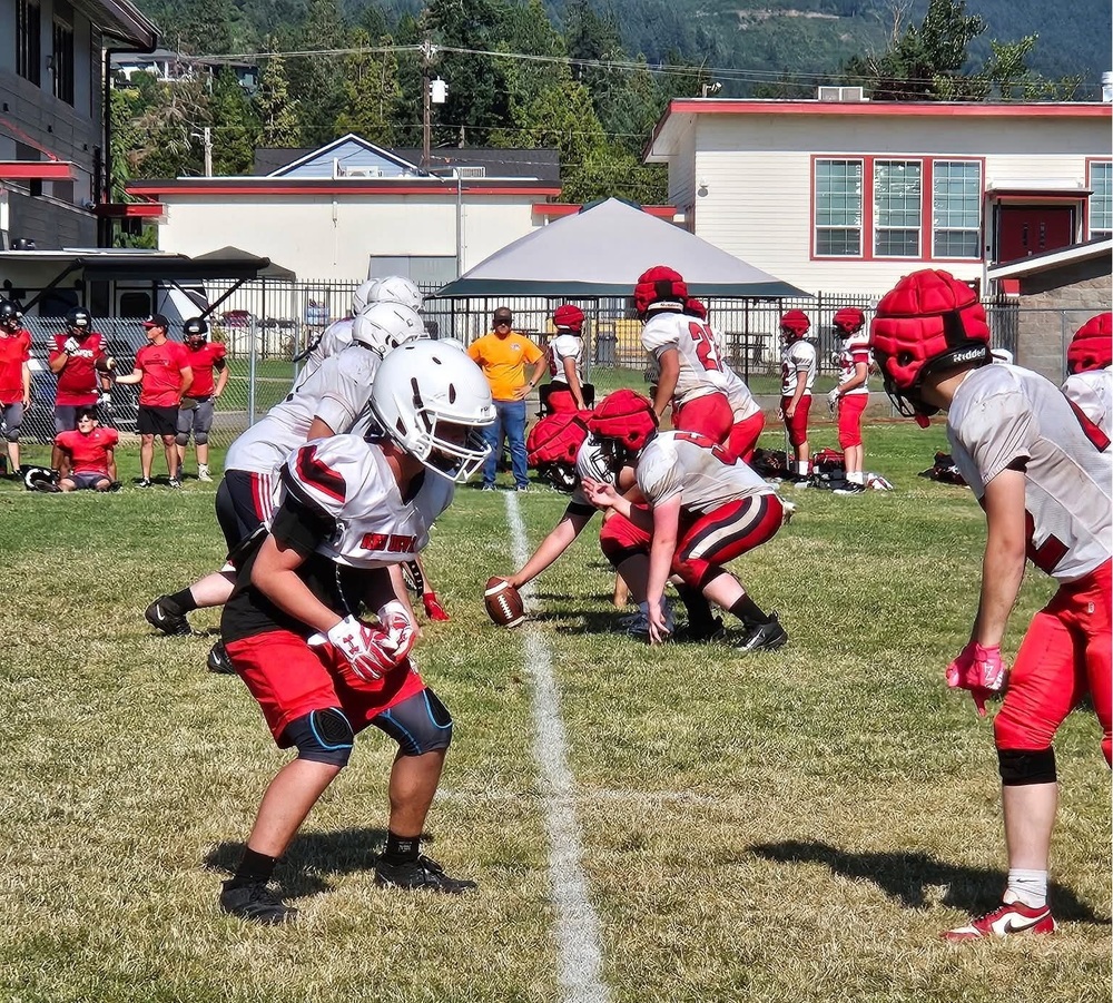 Red Devils Football