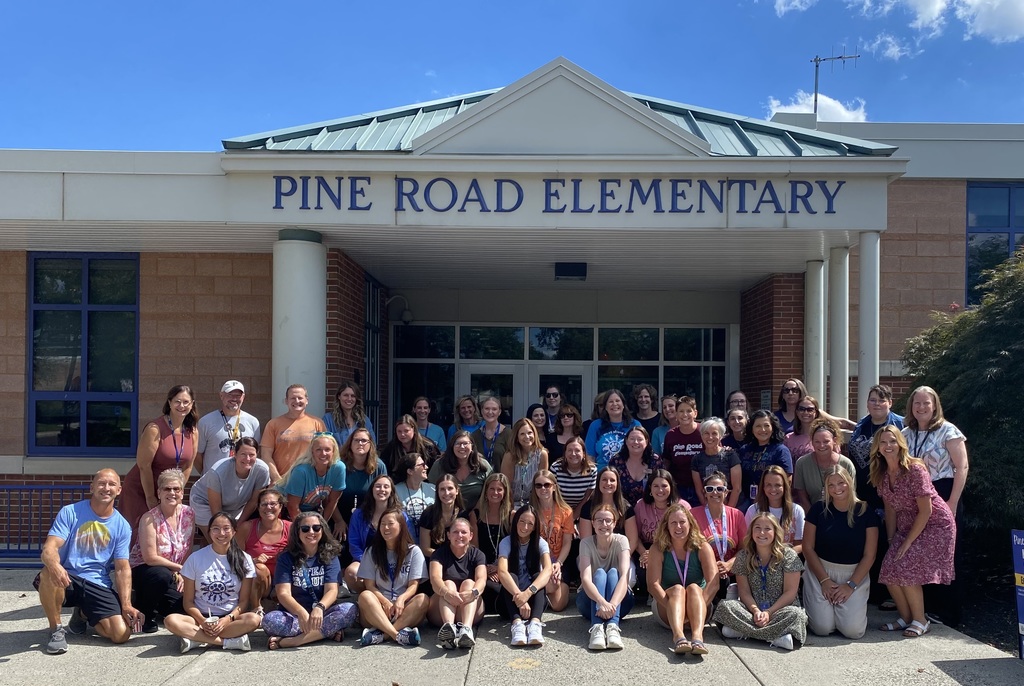 Teachers Welcome Students