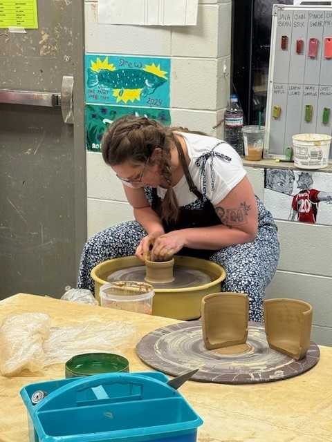 Potter's wheel  demonstration