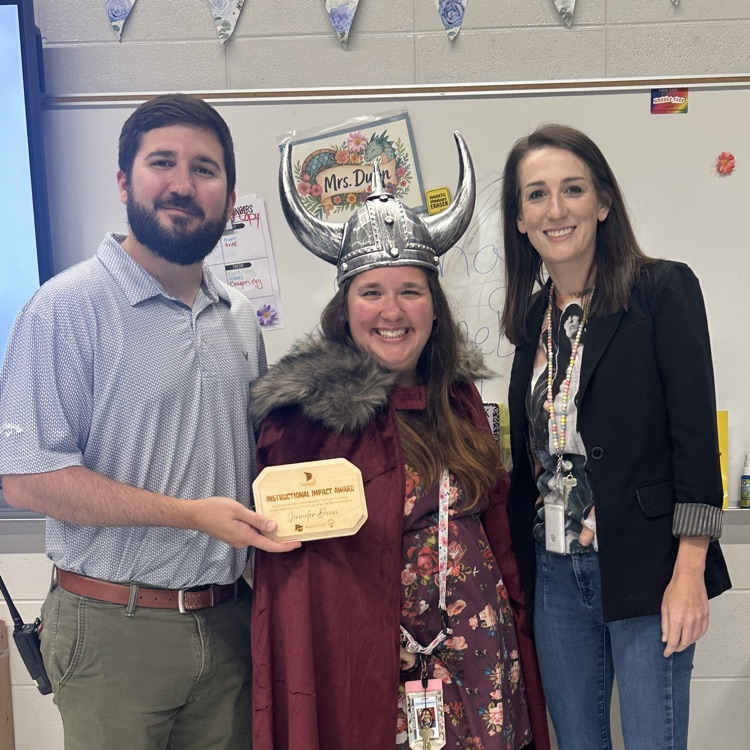 teacher receiving award