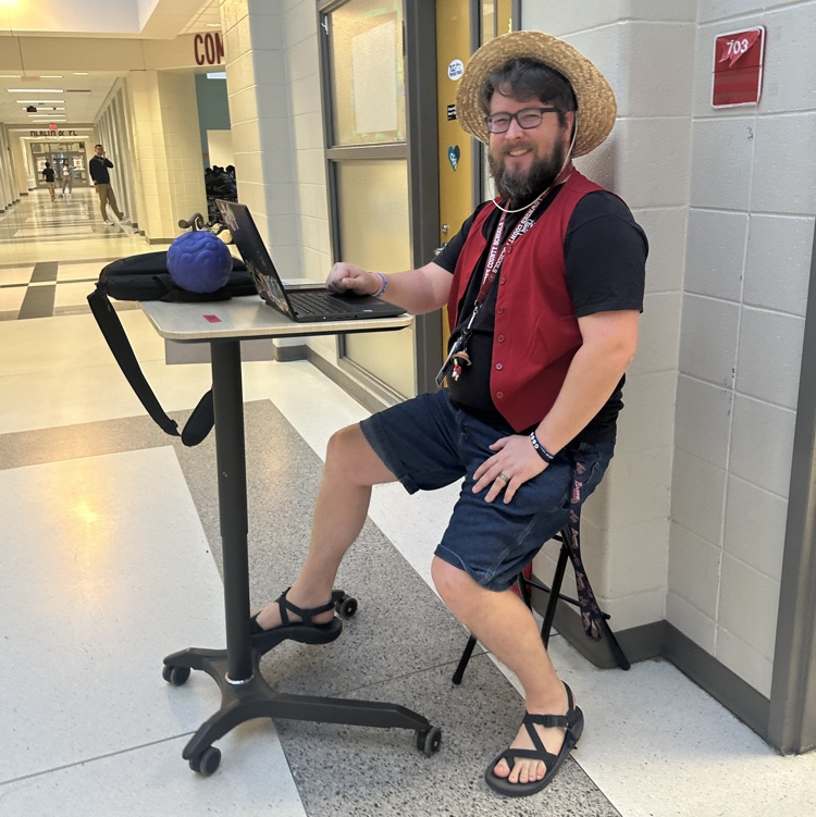 matey Monday - teacher dressed as pirate character