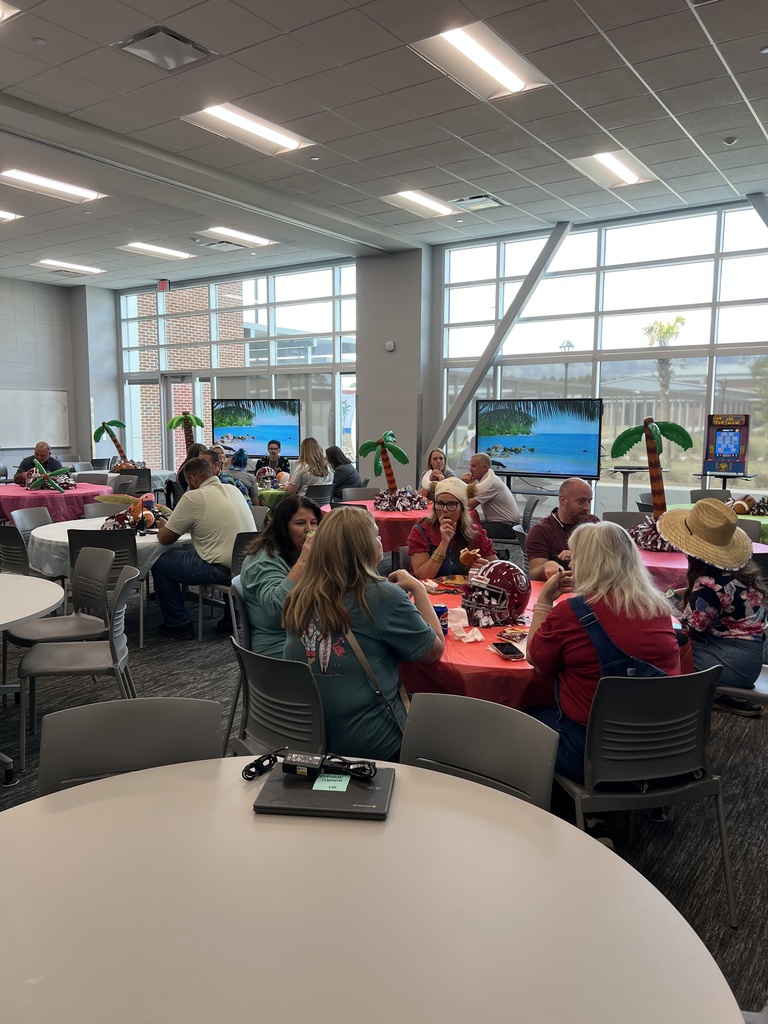 Teachers enjoying their lunch break