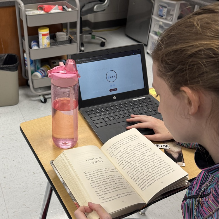 students reading 