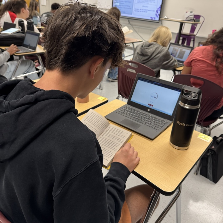 students reading 