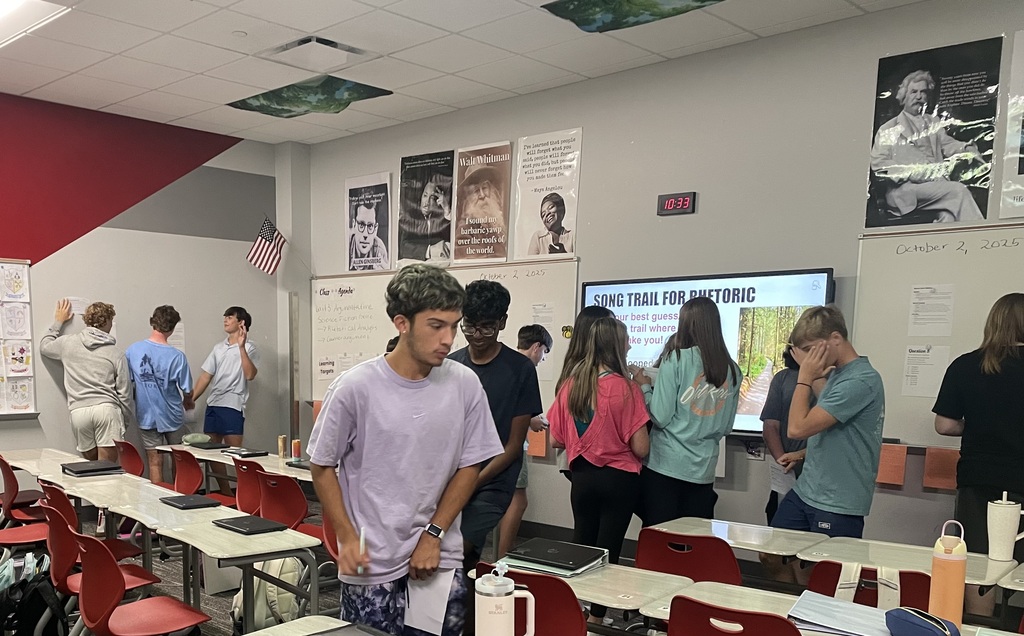 Students competing in Song Trail