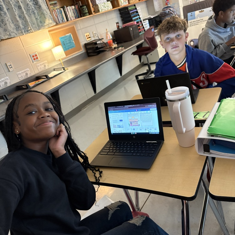 students working on collaborative project