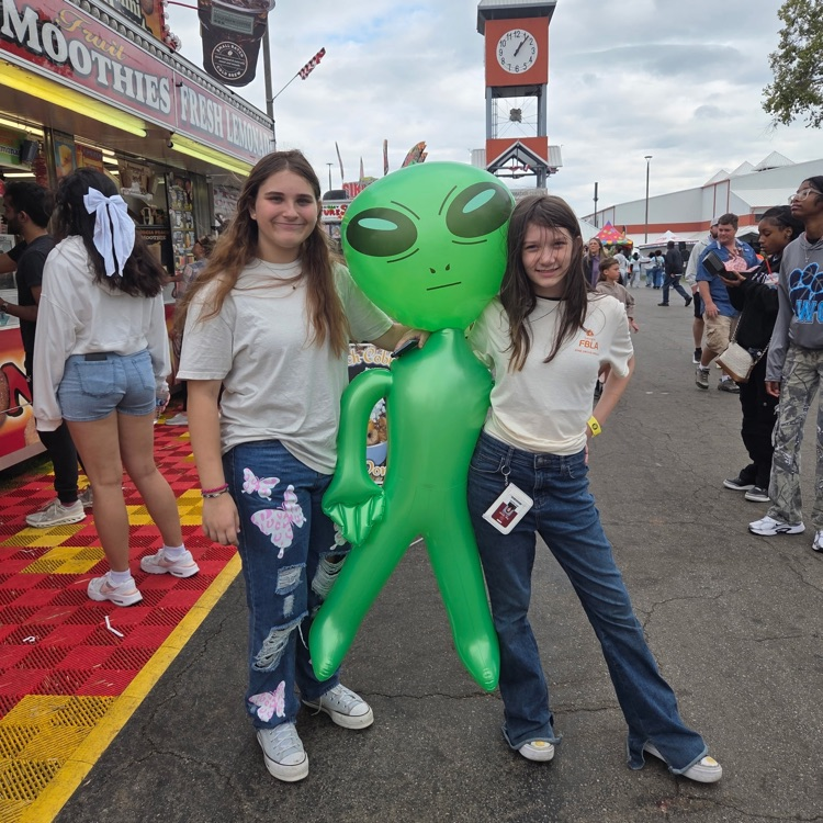 FBLA at fair