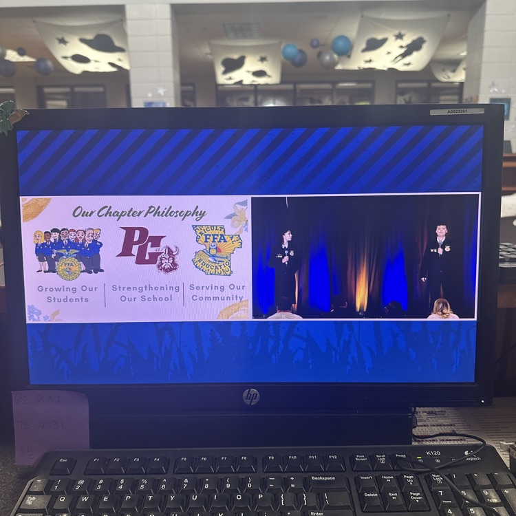 students giving presentation 