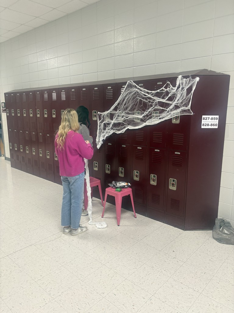 Students decorating