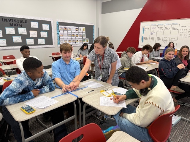 Students modeling polynomial characteristics