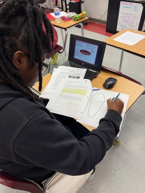 Mrs. Farrar's 8th-grade ELA class used a creative approach to review narrative techniques! Students dressed their class turkey with feathers that highlighted different narrative techniques, such as foreshadowing, flashback, irony, and point of view. Students analyzed narrative techniques from recently read stories, supported their ideas with specific text evidence, and completed a festive activity that reinforced core ELA skills.