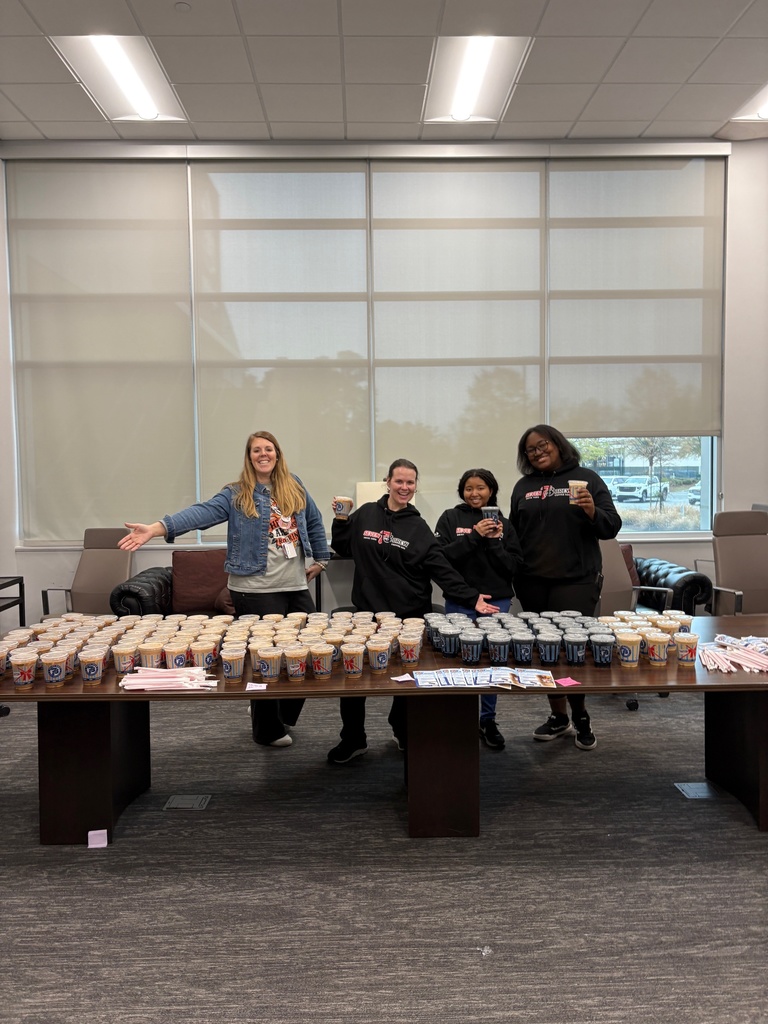 7 Brew employees delivering coffee and teas to the LHS