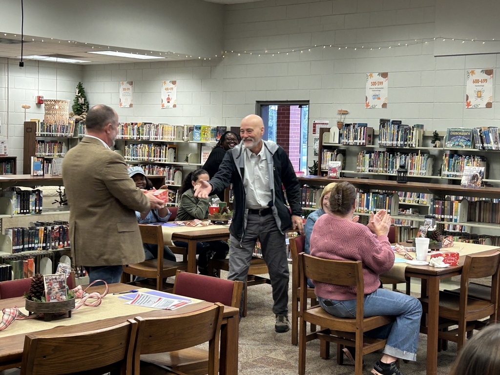 What a wonderful and successful morning we had for our "Principal and Pastries with Parents and Families: Guiding Students to Academic Success at LMS" event! 🥐 We loved seeing so many of you!  Thank you for joining us in the Media Center at 8:15 A.M. to meet our leadership team. We hope you found the special Q&A session with administrators and counselors helpful in discussing crucial academic topics and the path to middle school success for your students.  A huge thank you to the LMS Band! The festive holiday duet by two talented 8th-grade saxophone players was the perfect opening to our event. 🎷🎼 And, of course, thank you for enjoying the tasty holiday treats!  We appreciate your partnership in making LMS a great place to learn and grow. Happy Holidays!
