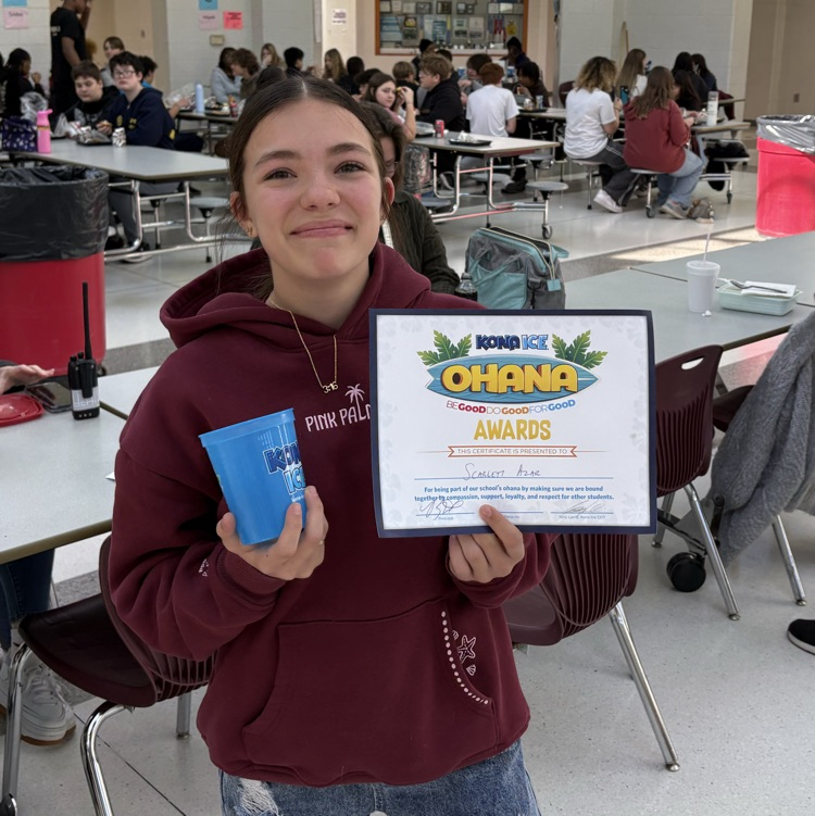 students receiving award